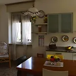 Casa Leopardi - Holiday Apartment In Garda